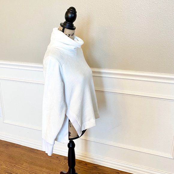 ~Athleta~ super soft white fuzzy turtleneck top - Picture 3 of 5